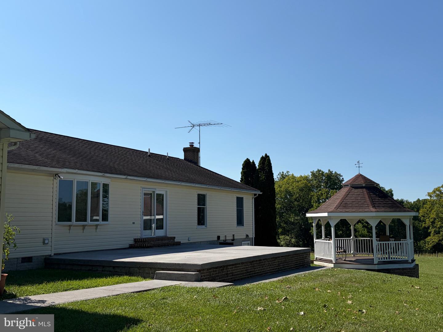 179 Clifton Rd Property Photo 41