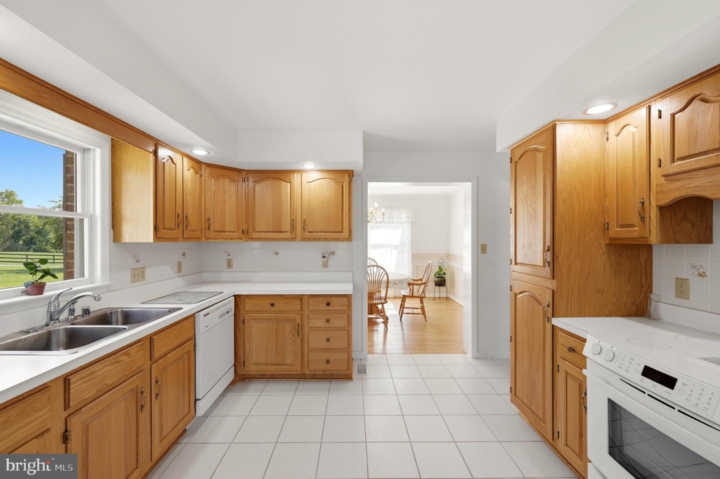 179 Clifton Rd Property Photo 75