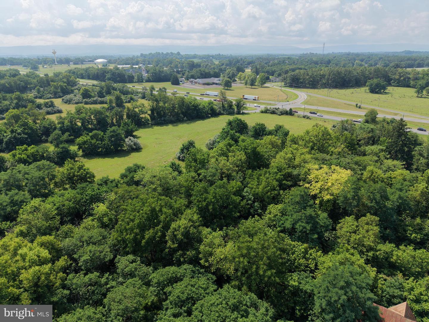 10068 Harry Byrd Hwy Property Photo 23
