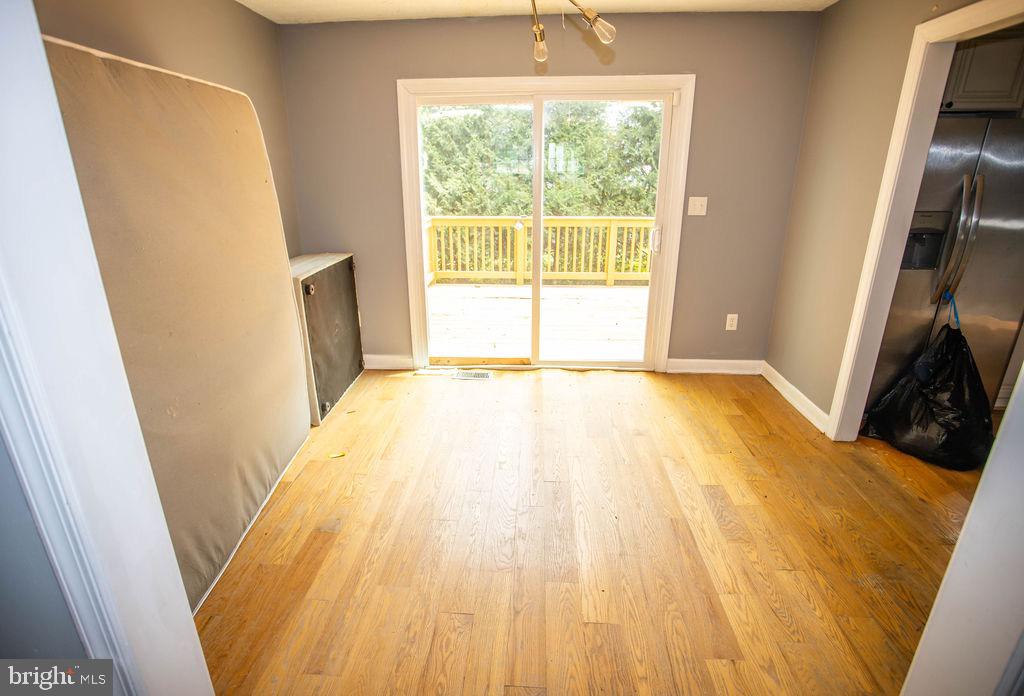 8 Whiting Ave Property Photo 13