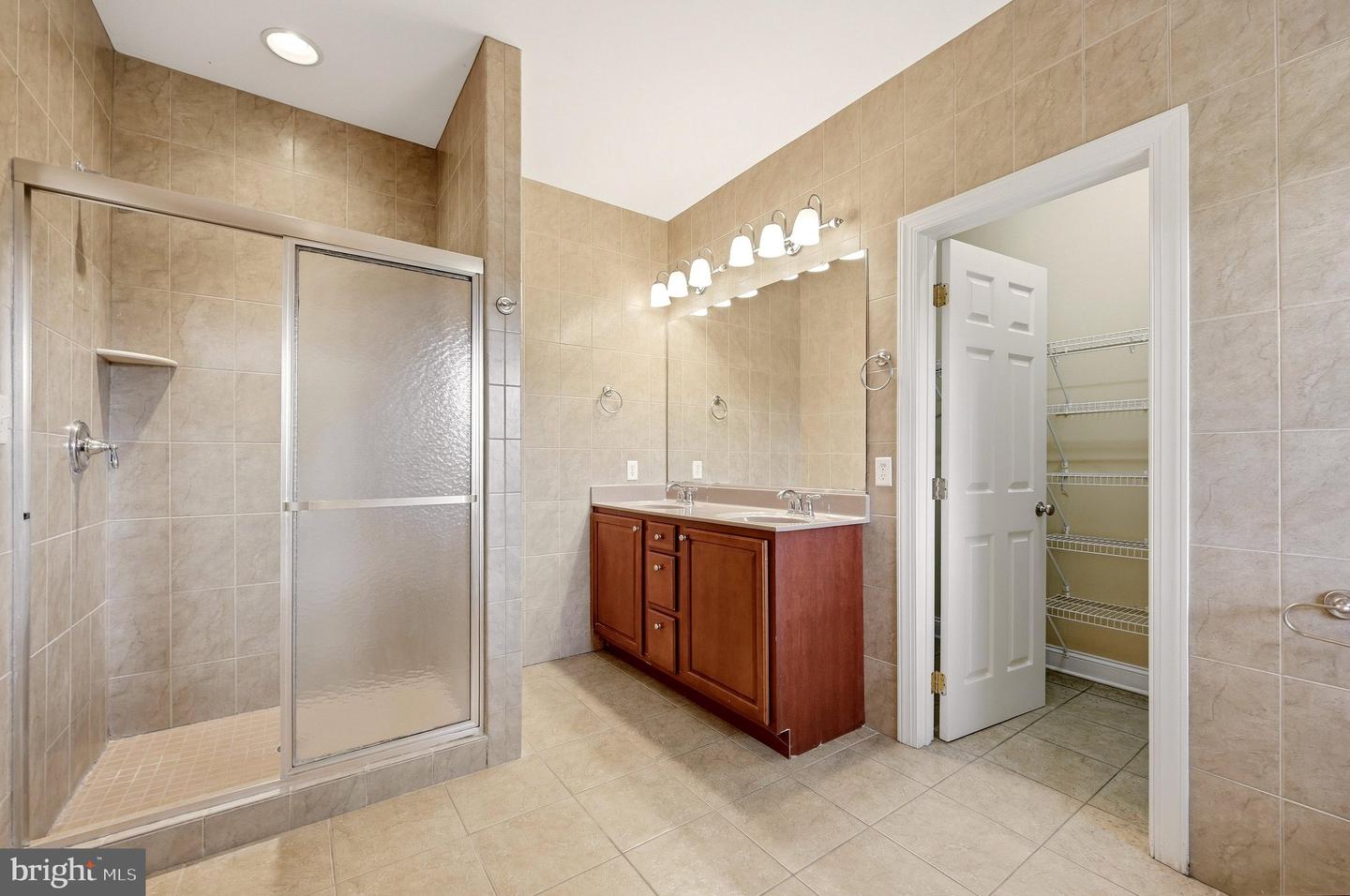 3720 Senseny Rd Property Photo 26