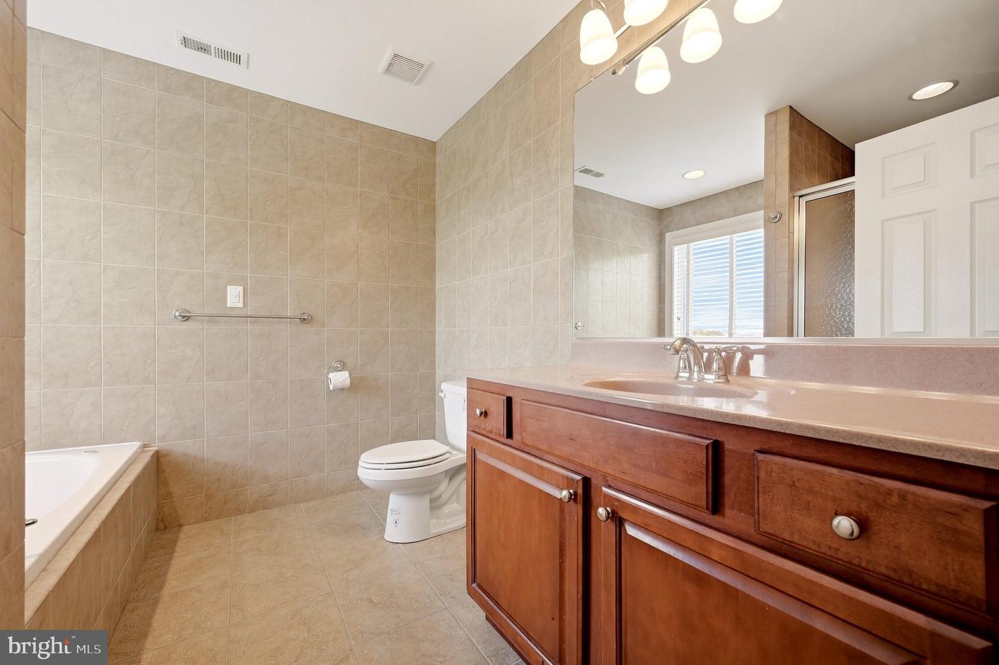 3720 Senseny Rd Property Photo 45