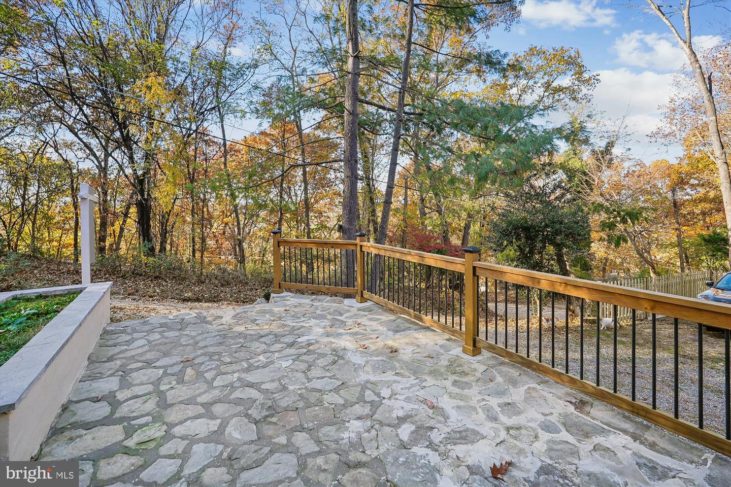 598 Timber Ln Property Photo 7
