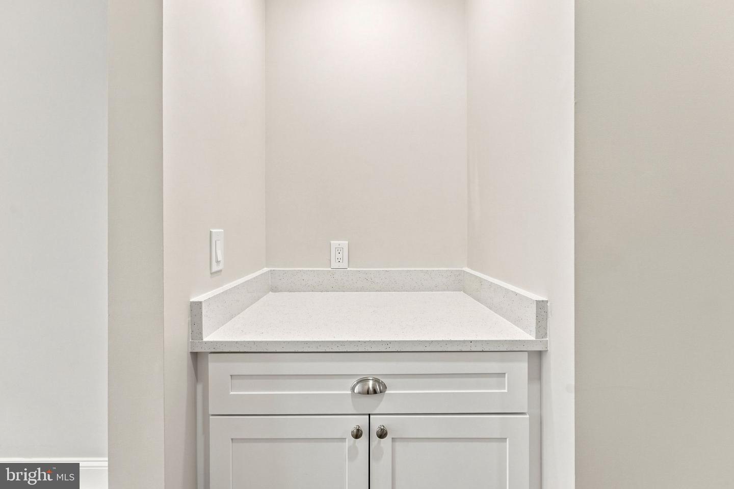 448 Cedar Ln Property Photo 17