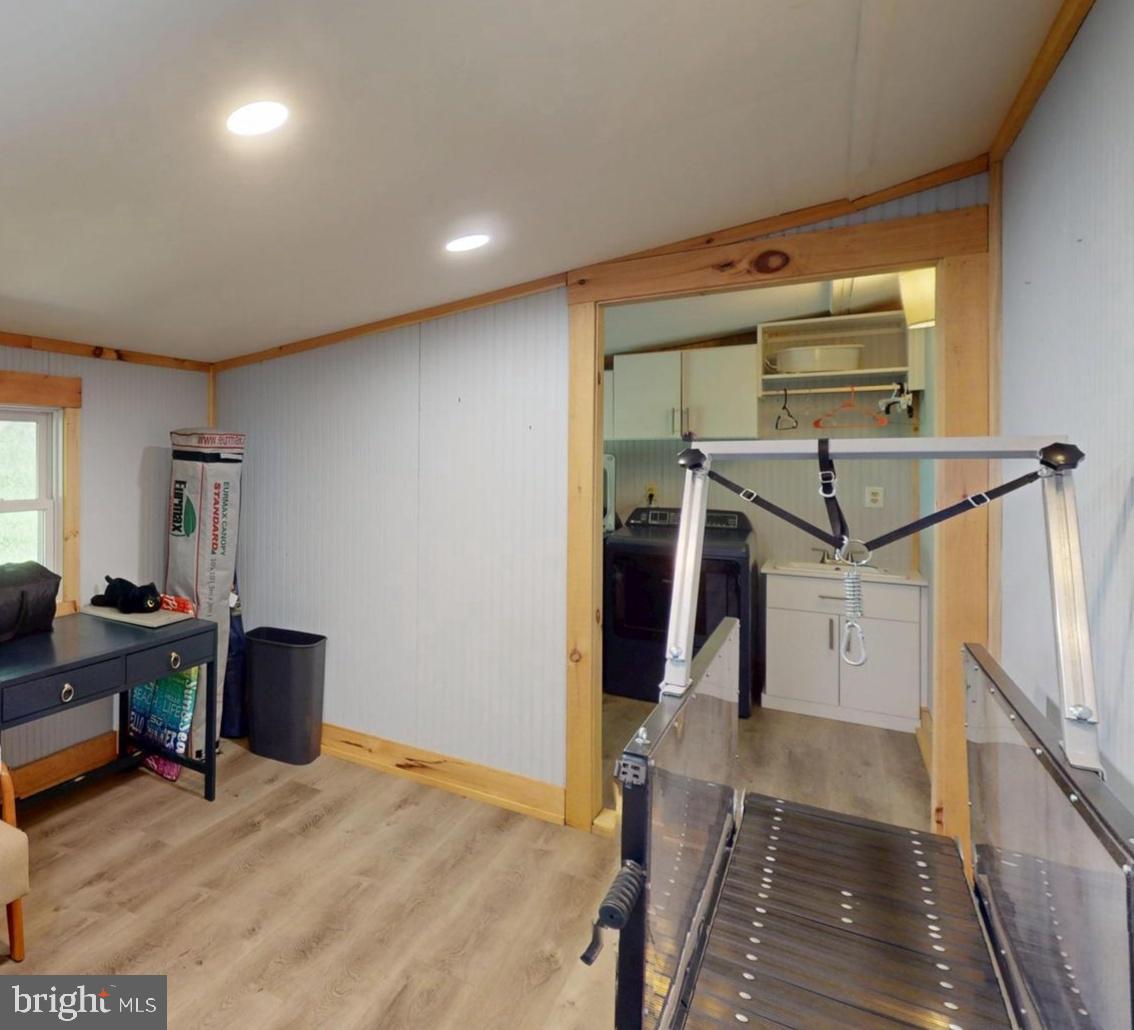 104 Laurel Ln Property Photo 17
