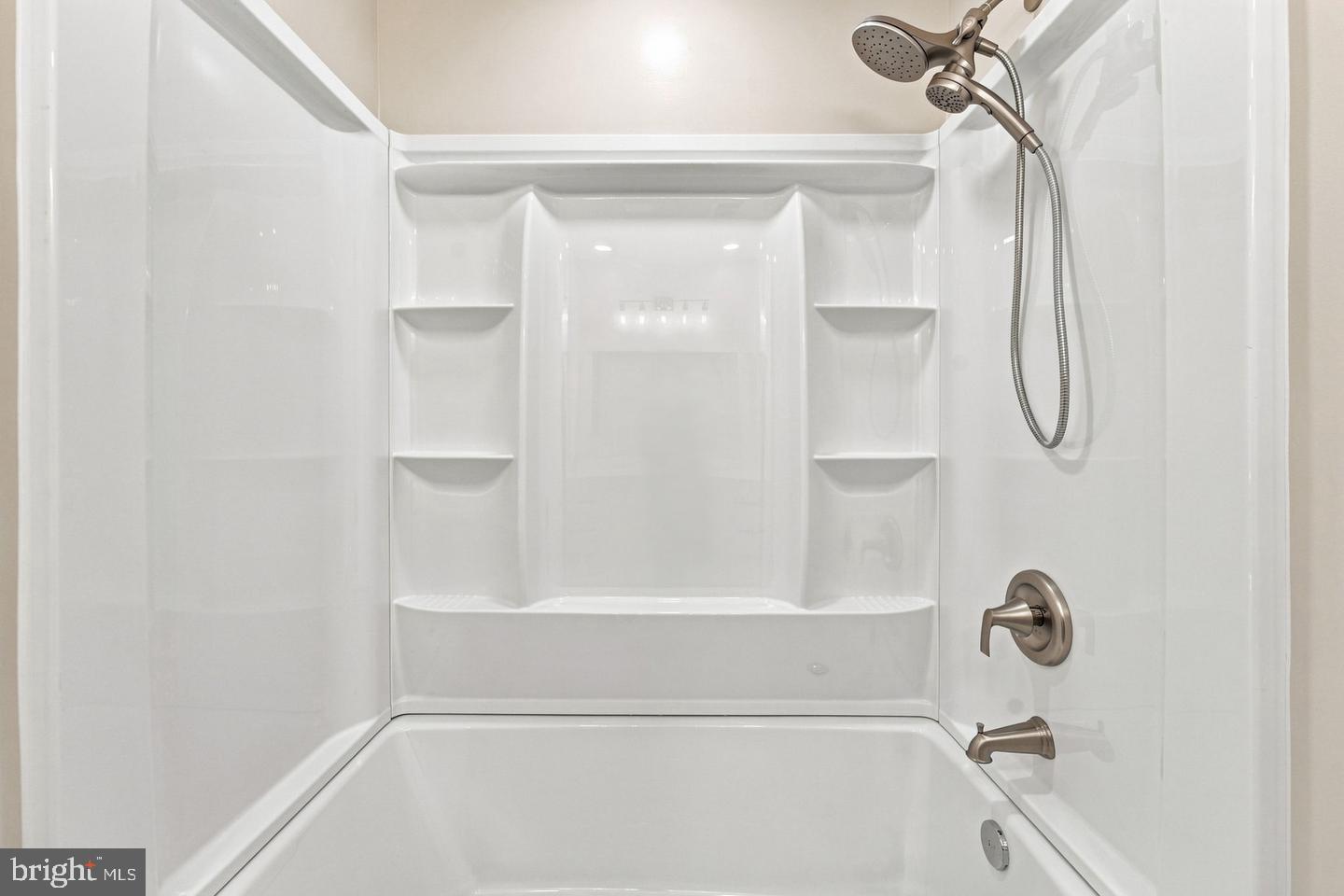 440 Cedar Ln Property Photo 25