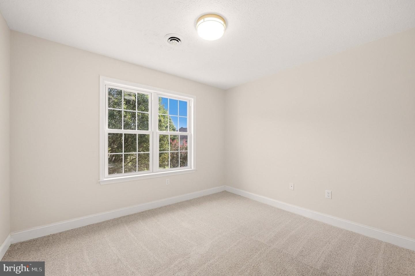 317 Henderson Ct Property Photo 44