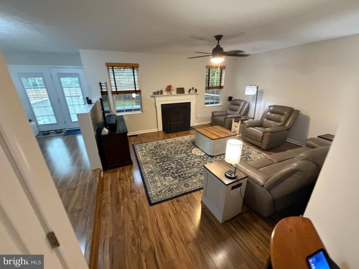 400 Mosby Blvd Property Photo 5