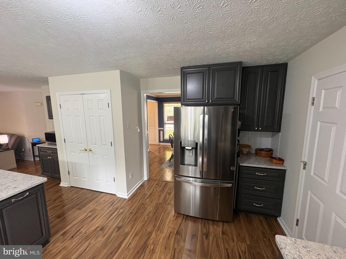 400 Mosby Blvd Property Photo 12