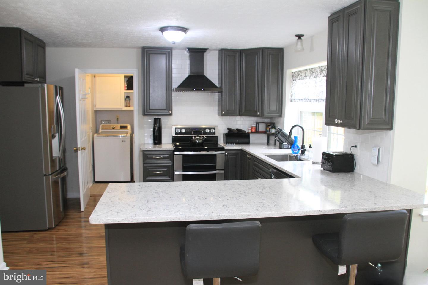 400 Mosby Blvd Property Photo 15
