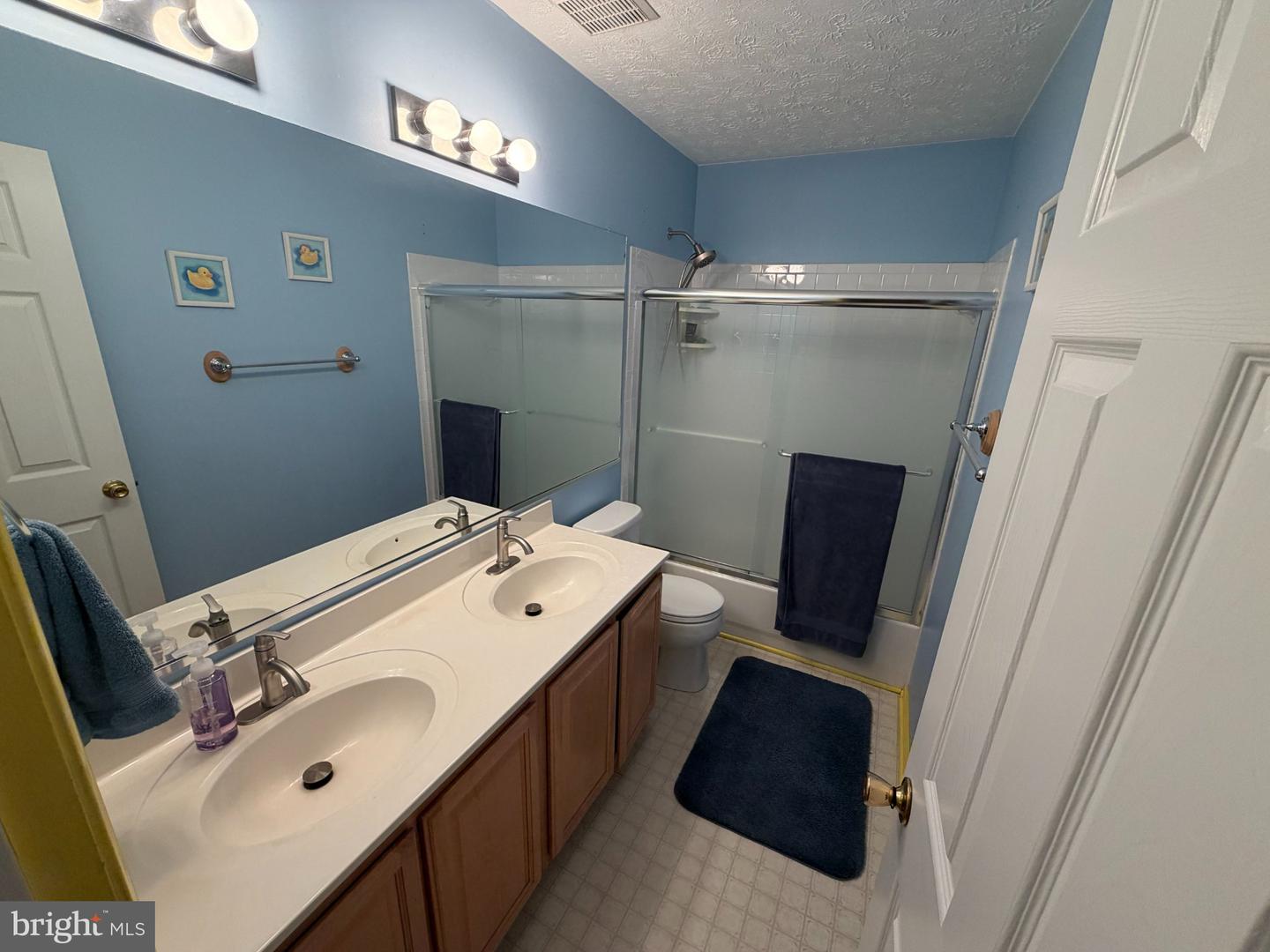 400 Mosby Blvd Property Photo 35