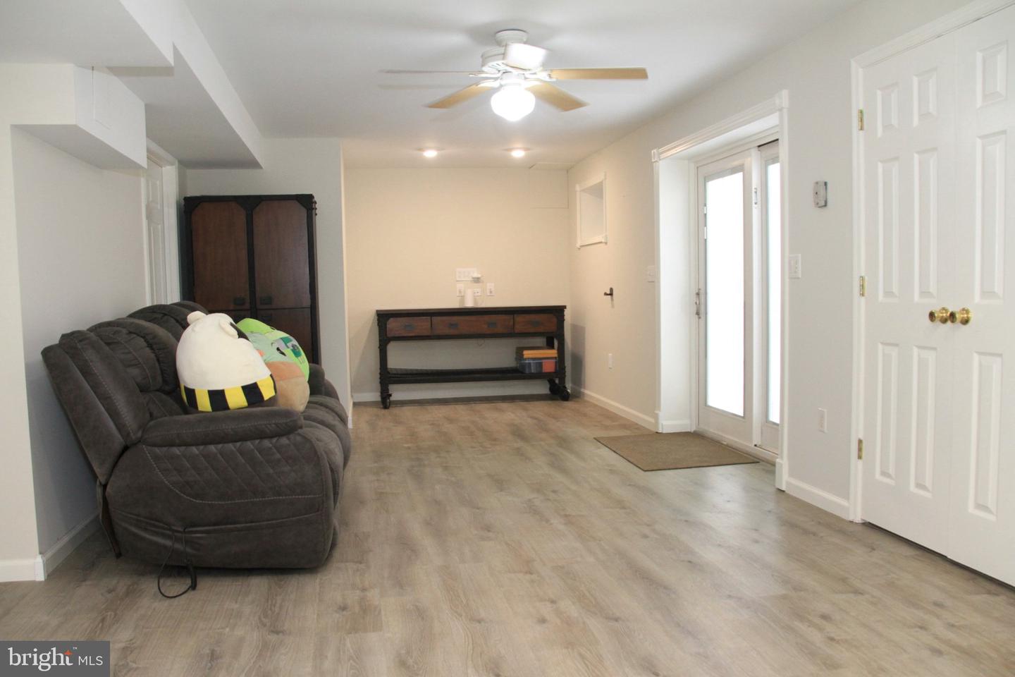 400 Mosby Blvd Property Photo 43