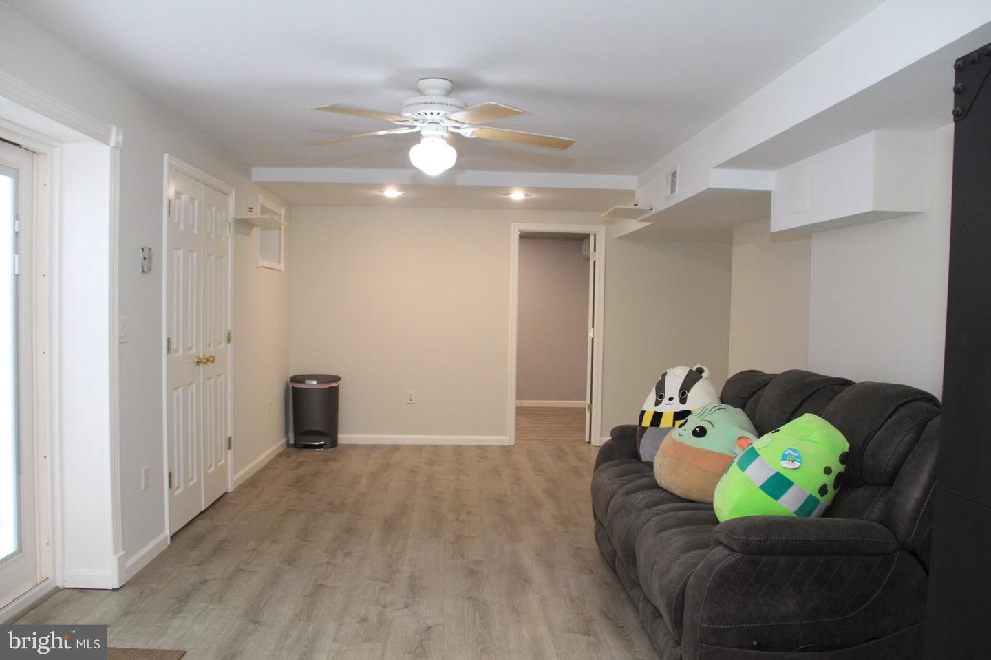 400 Mosby Blvd Property Photo 44