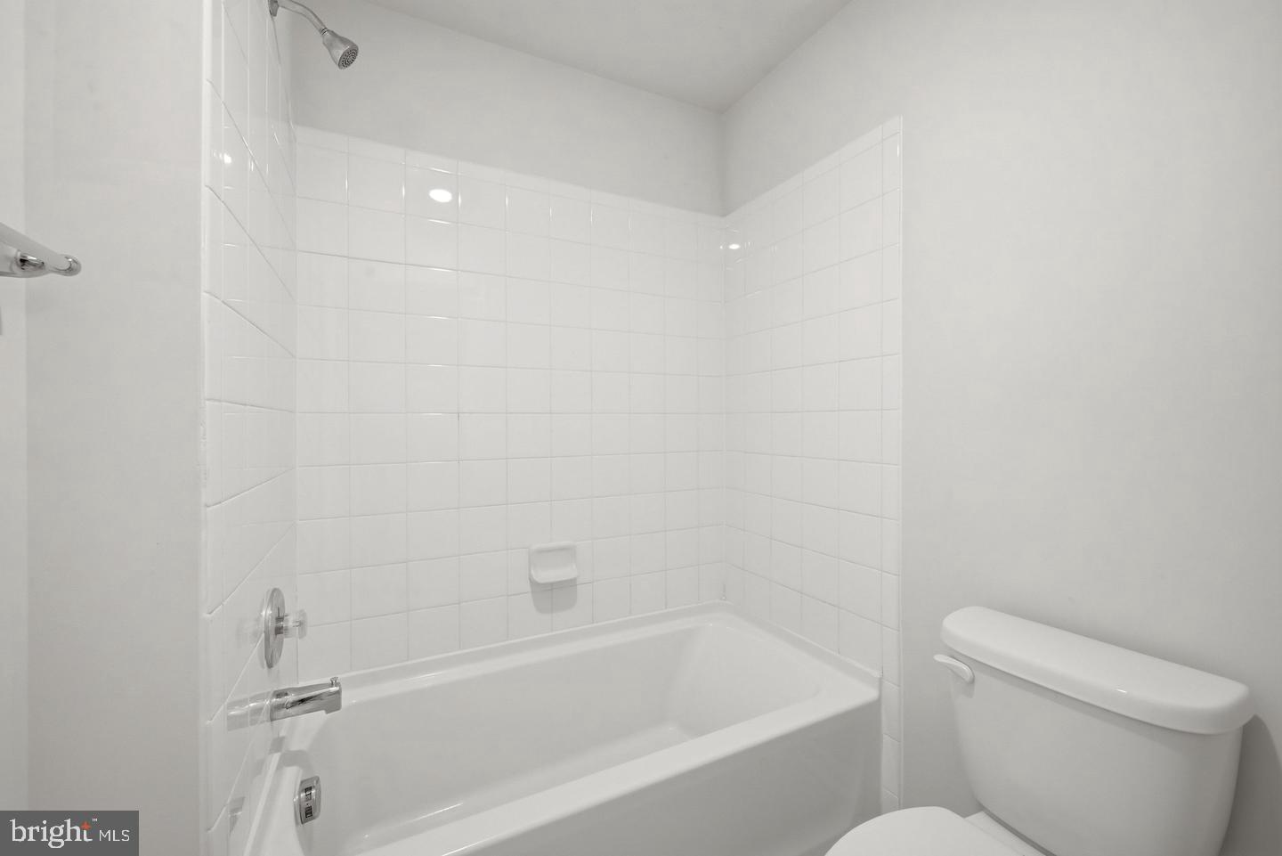 380 Norris St Property Photo 39