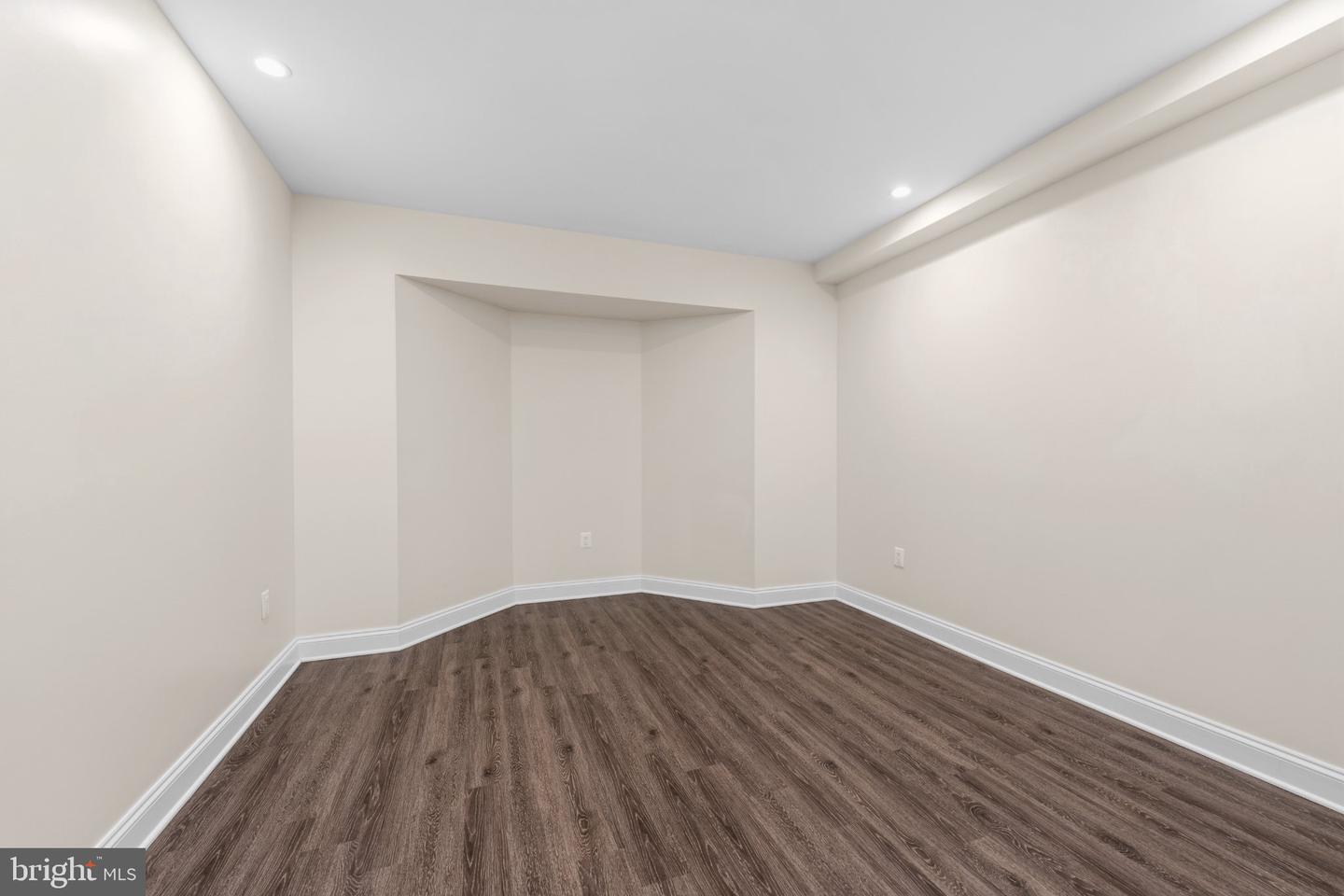 200 Tyson Dr Property Photo 60