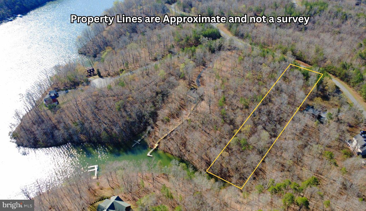 0 Runaway Bay Rd Property Photo 1
