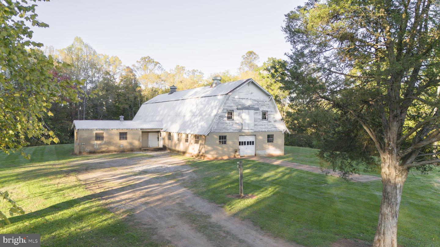 11978 Red House Rd Property Photo 7