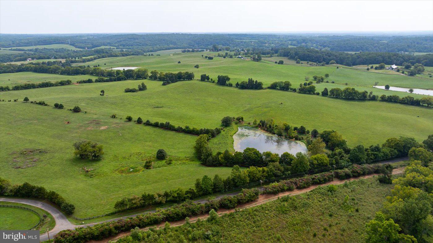 Fortune's Way Property Photo 9
