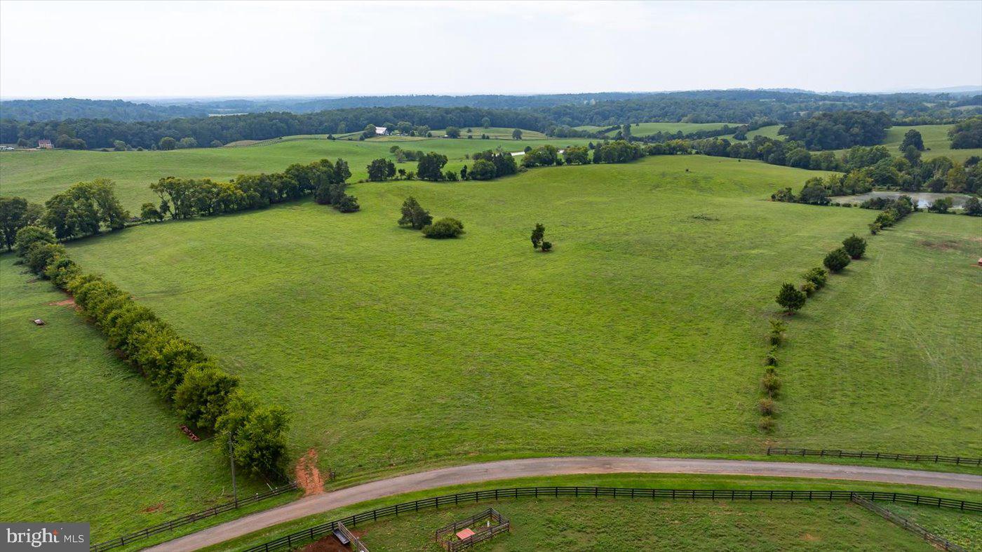 Fortune's Way Property Photo 31