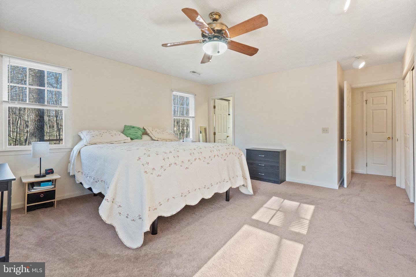 9128 Woodbrook Ln Property Photo 22