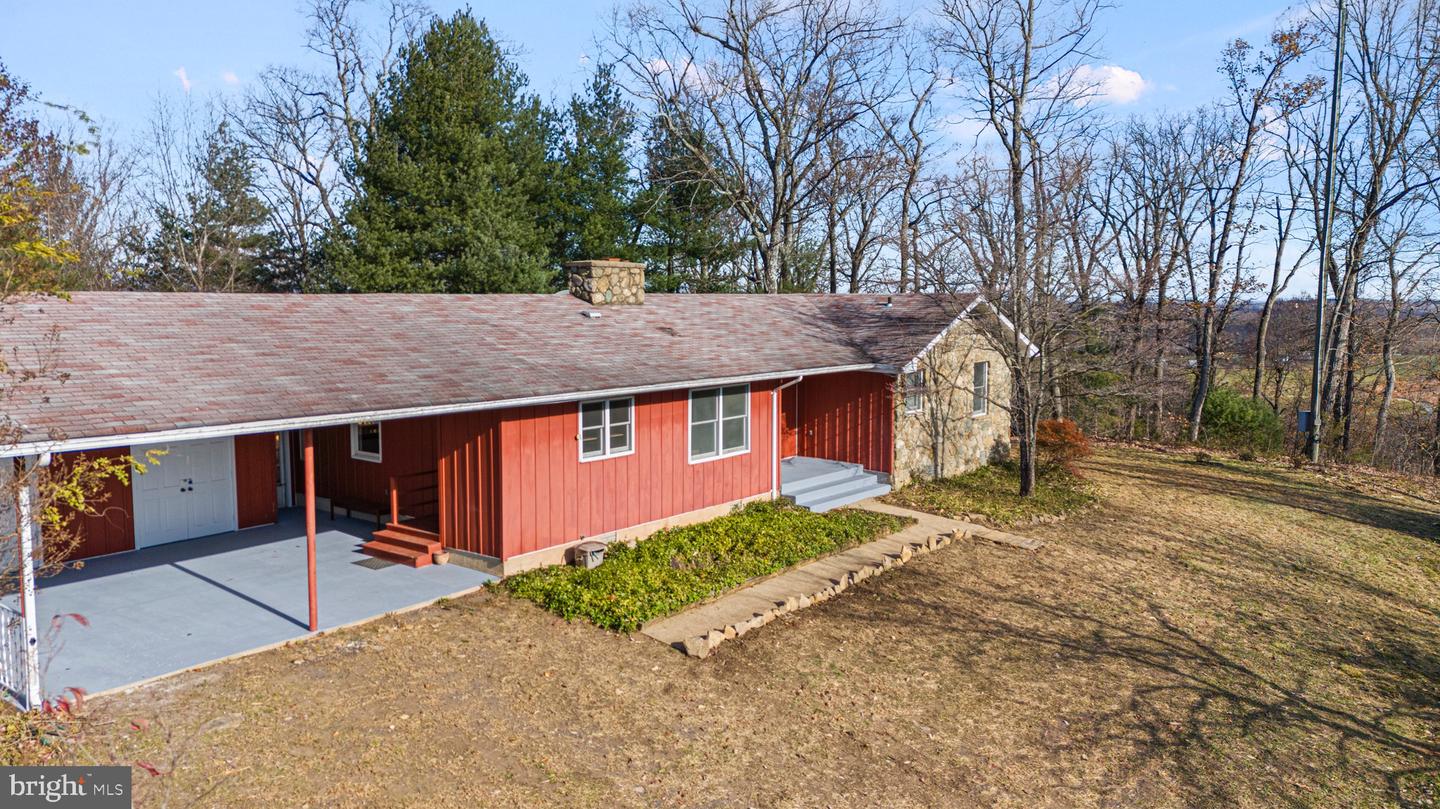 6236 Duncan Trl Property Photo 1