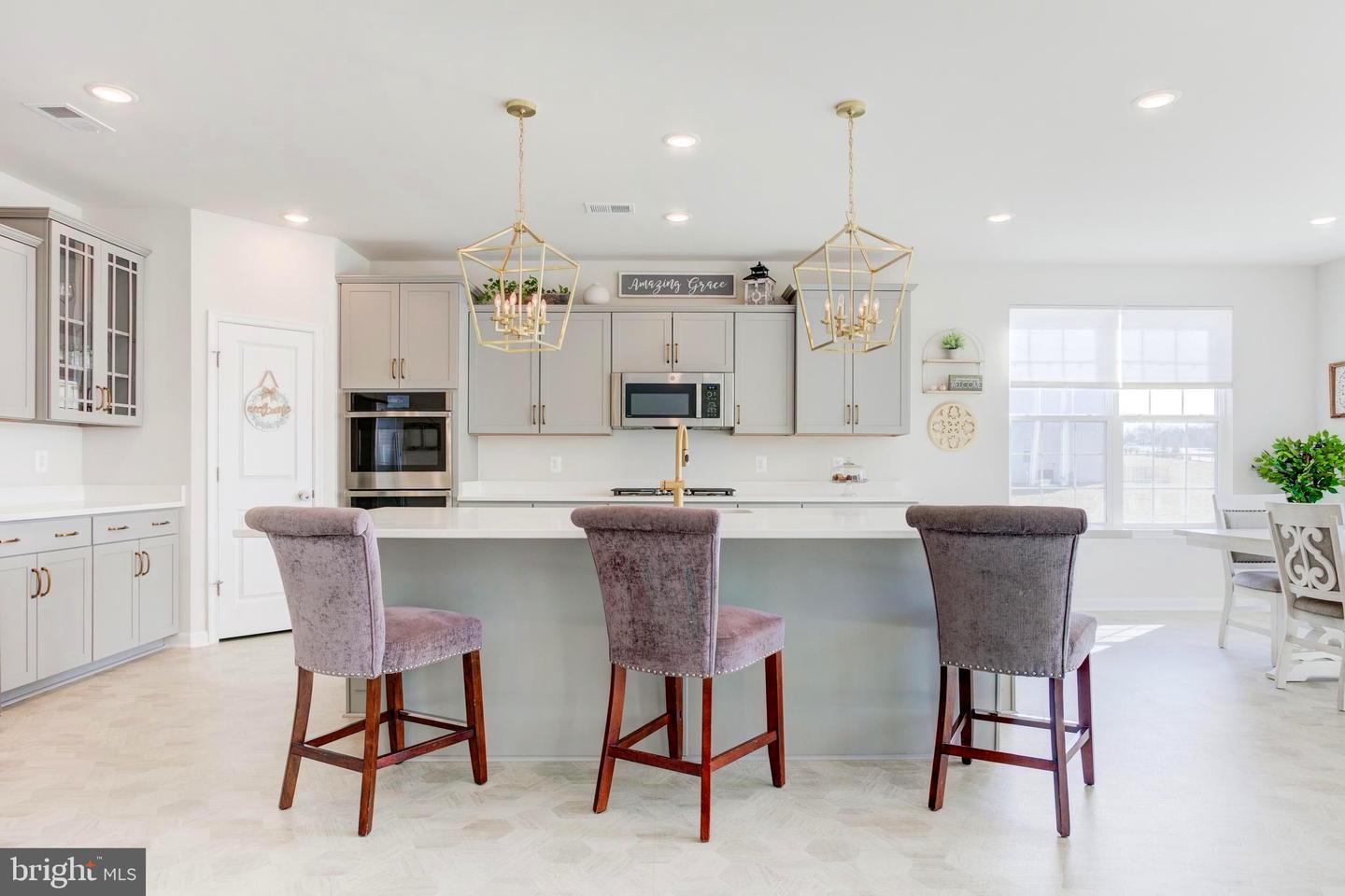 13402 Maymount Property Photo