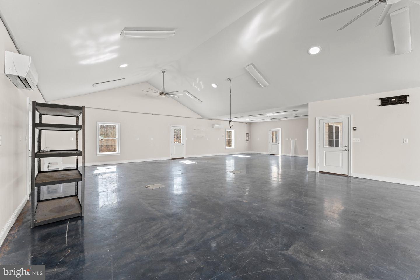 27112 Hoopers Property Photo 6