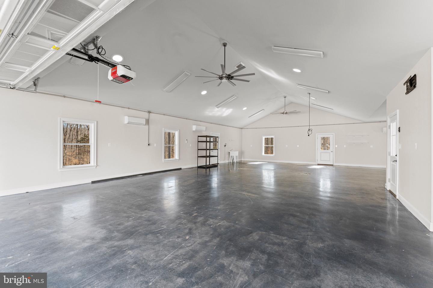 27112 Hoopers Property Photo 8