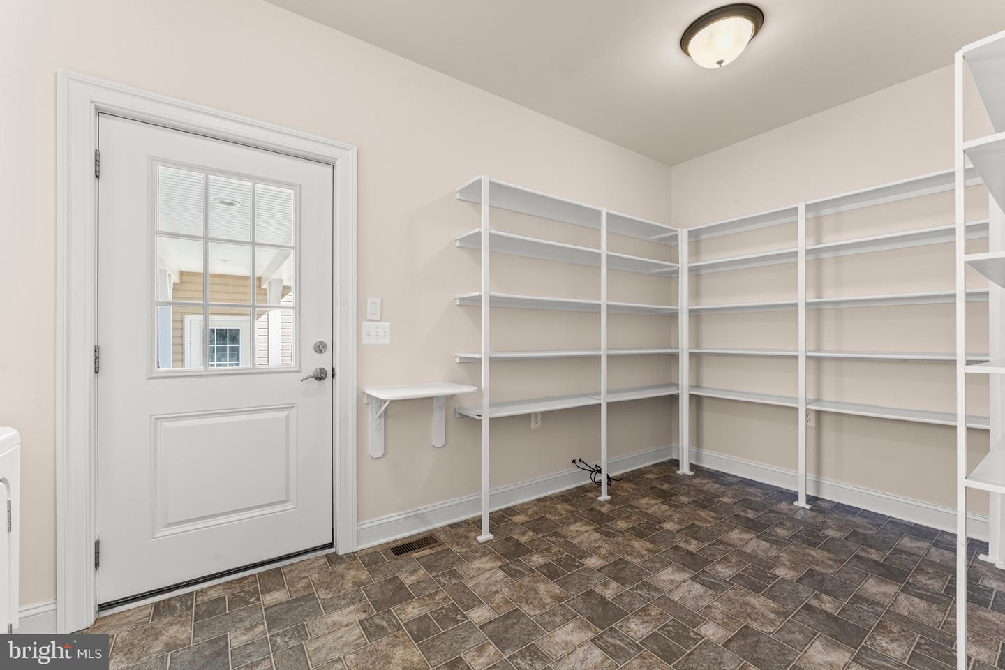 27112 Hoopers Property Photo 32