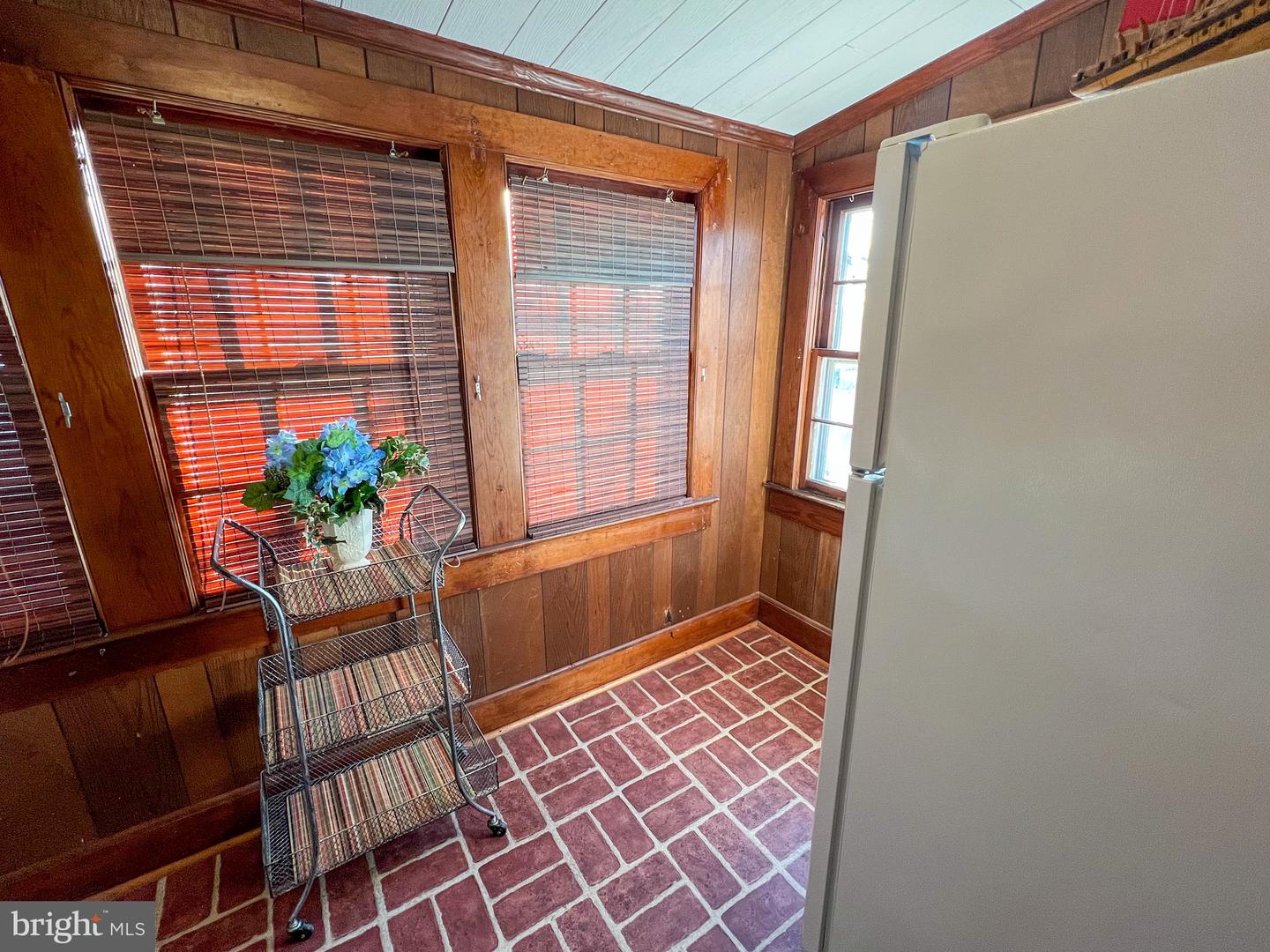 314 N West Property Photo 51