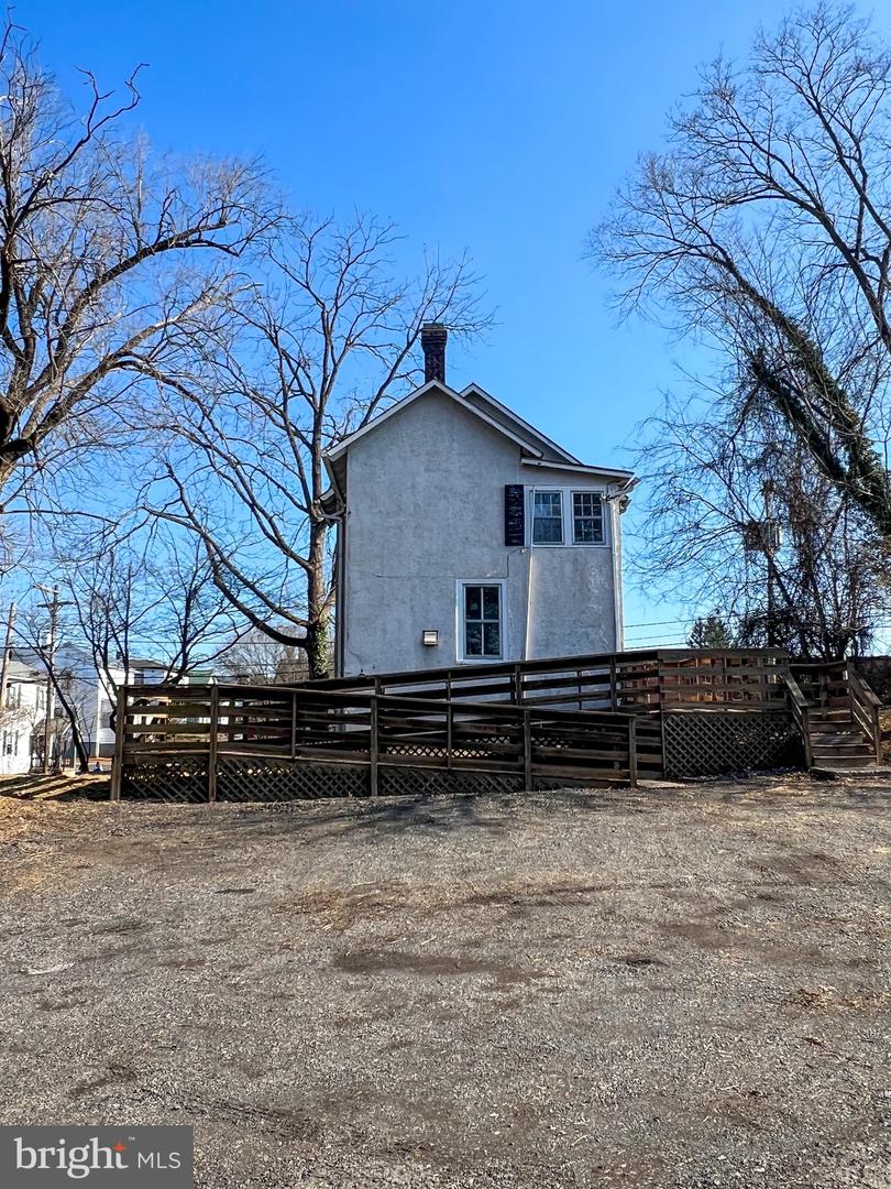 314 N West Property Photo 67