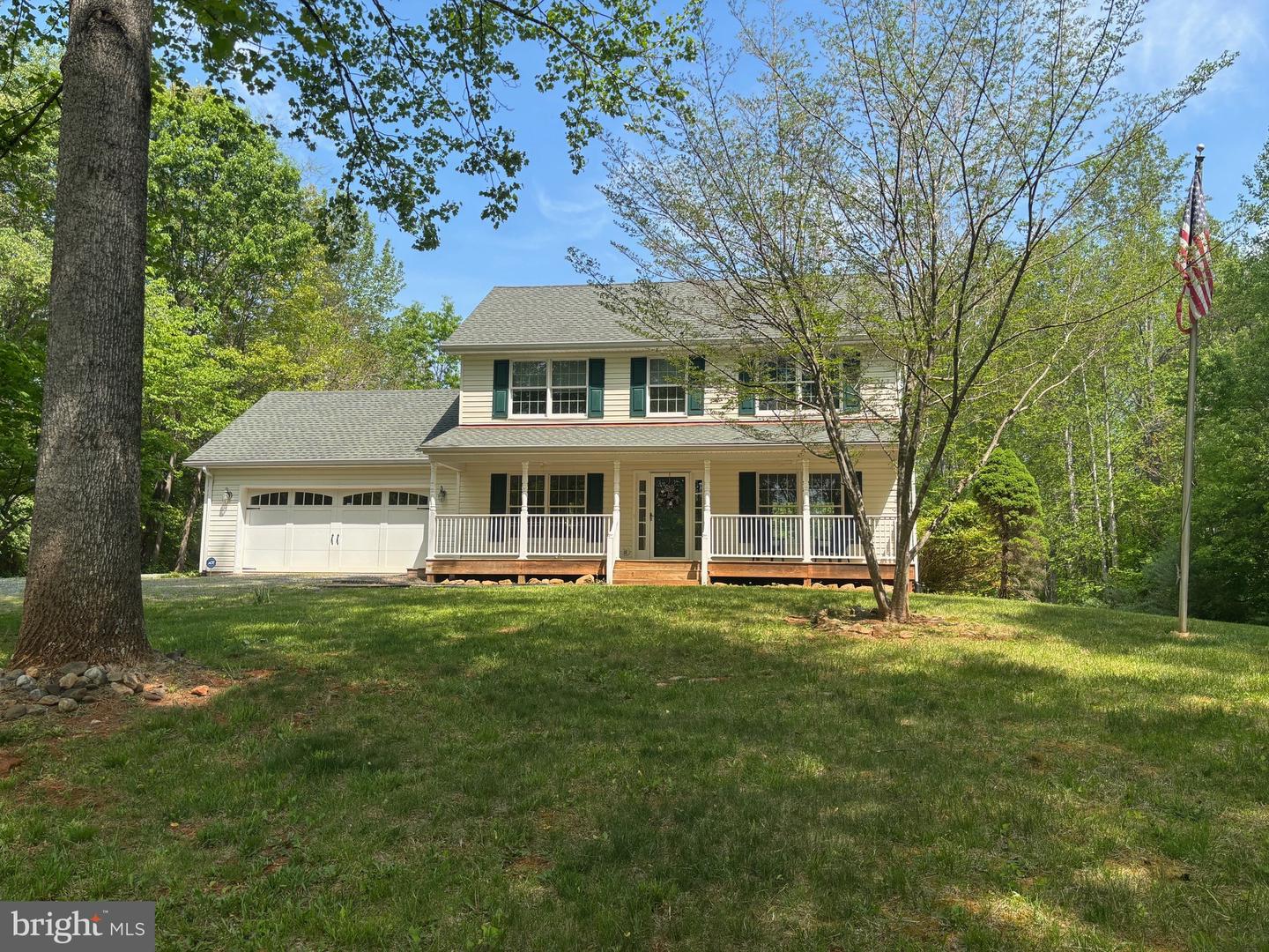7857 HAZELAND LN