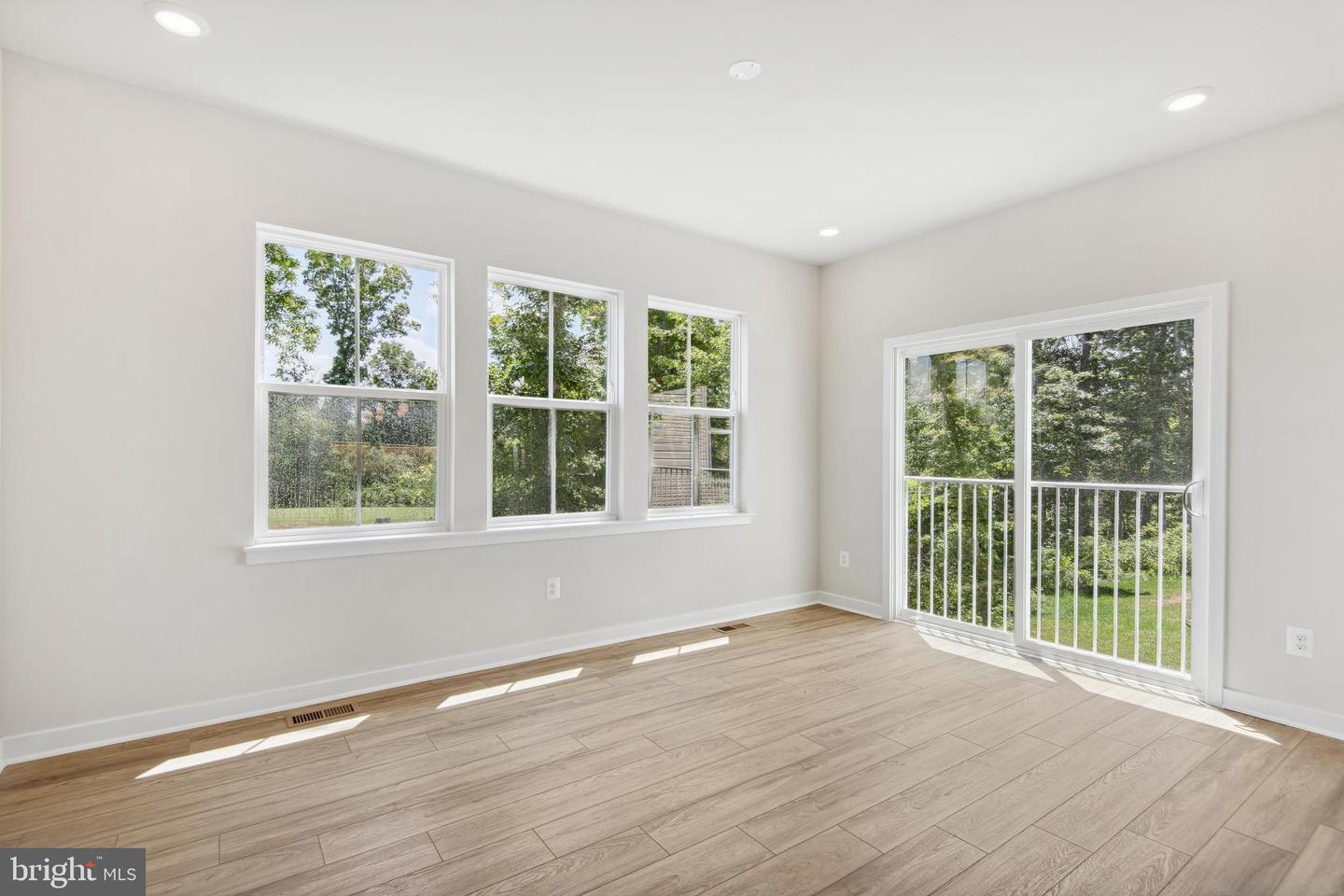 2554 Northumberland Dr #macarthur Lot 2294 Property Photo 5