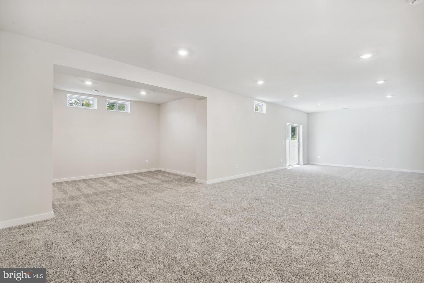 2554 Northumberland Dr #macarthur Lot 2294 Property Photo 8