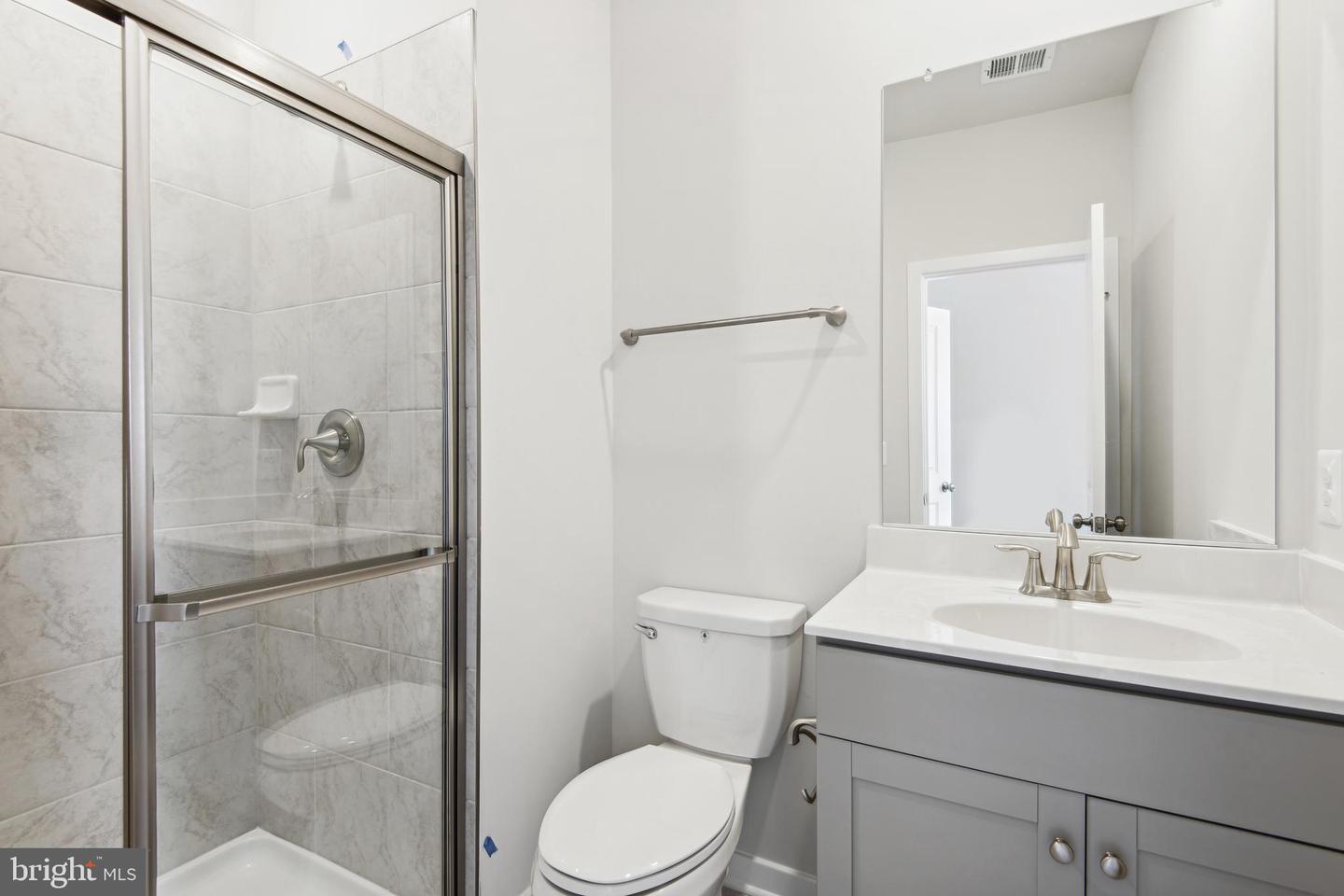 2554 Northumberland Dr #macarthur Lot 2294 Property Photo 27