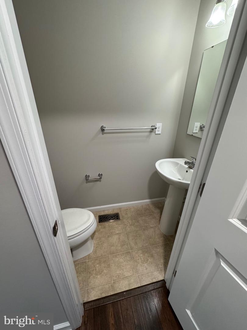 2249 Walnut Branch Drive Property Photo 7