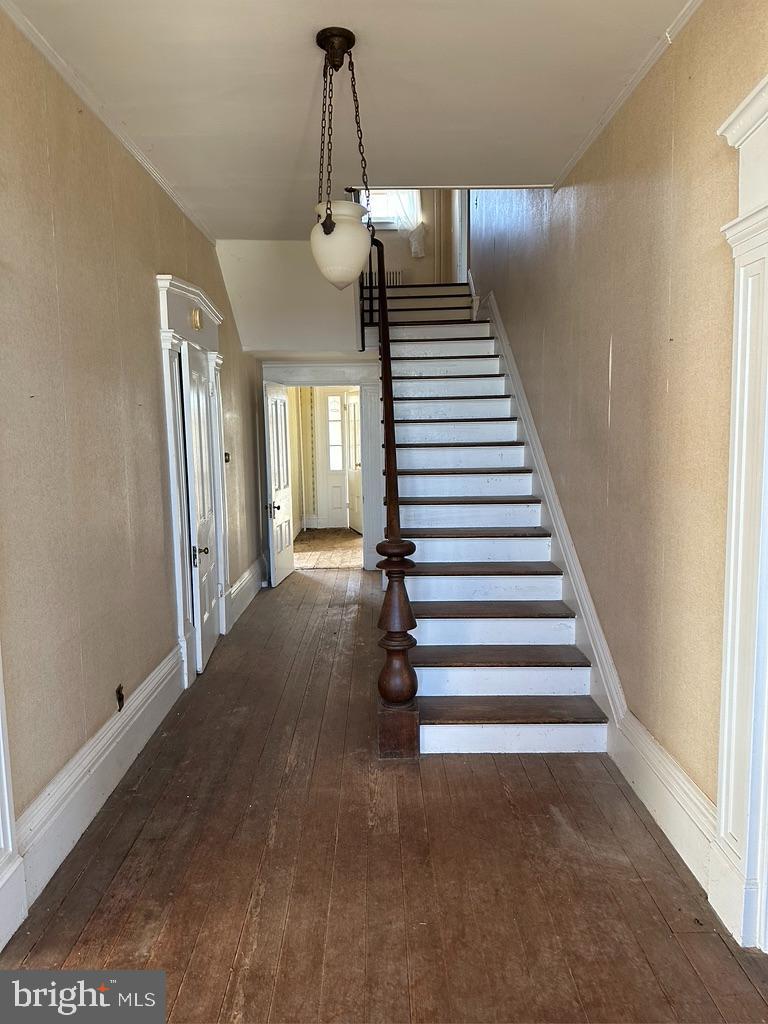 17736 Auburn Rd Property Photo 13