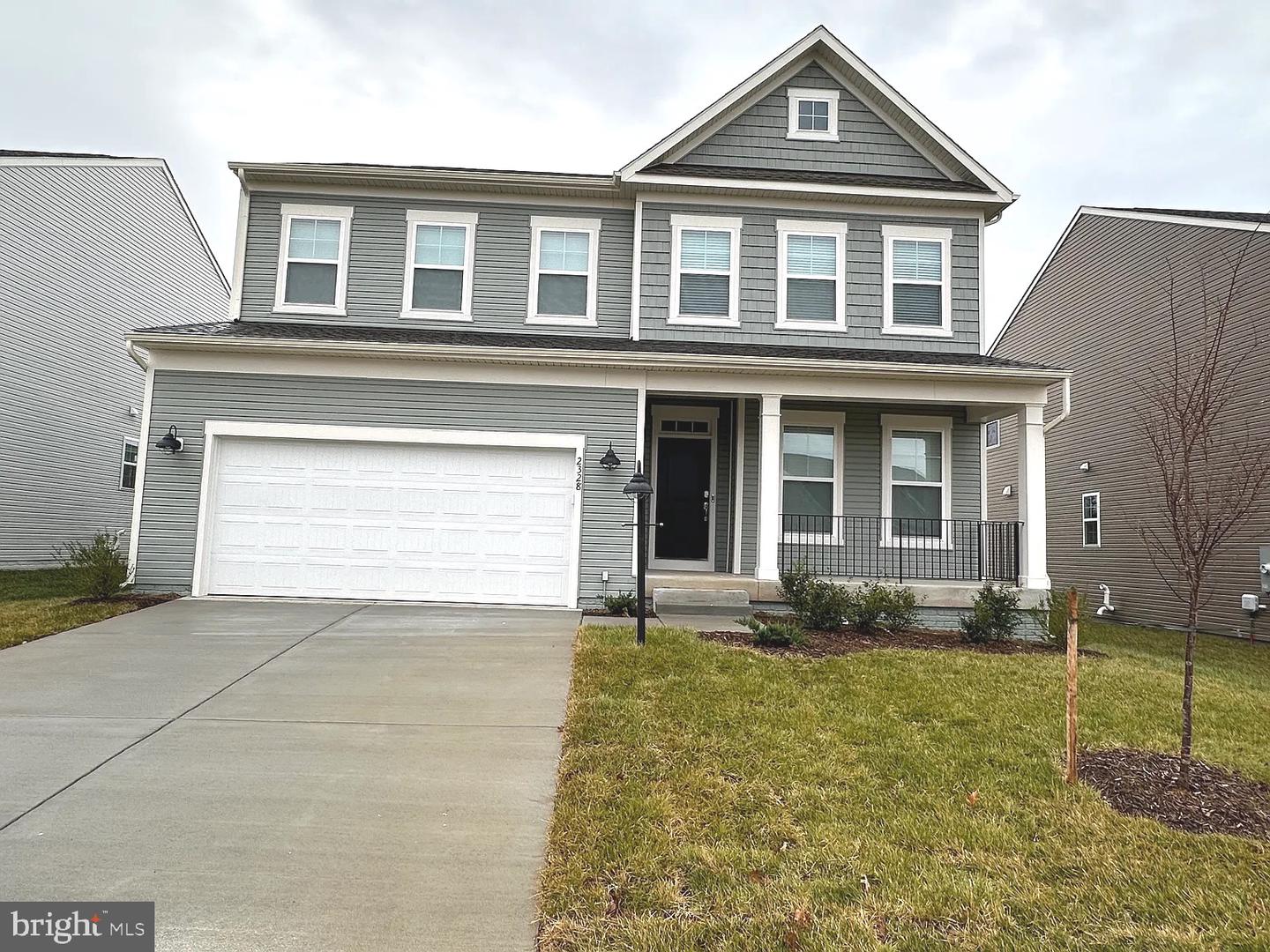 2328 HAWKSHILL DR