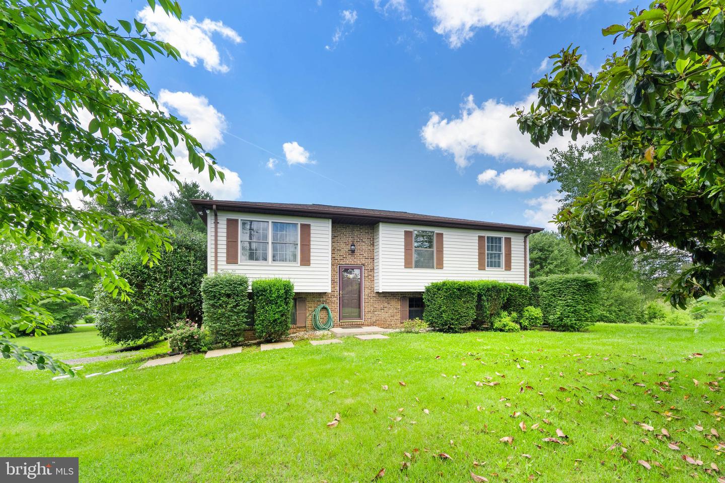 13474 Landons Ln Property Photo 1