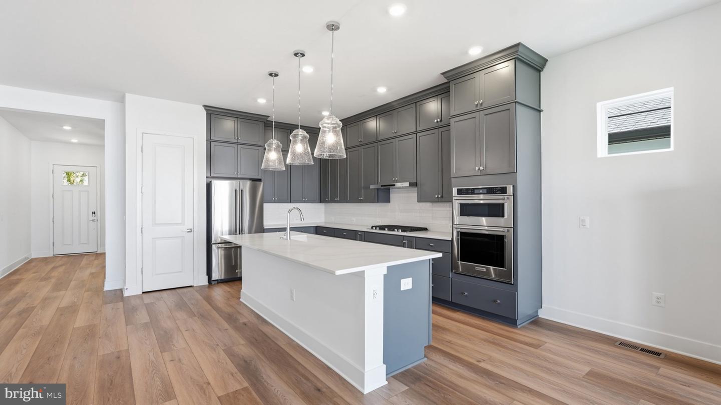15022 Passion Ln Property Photo 3