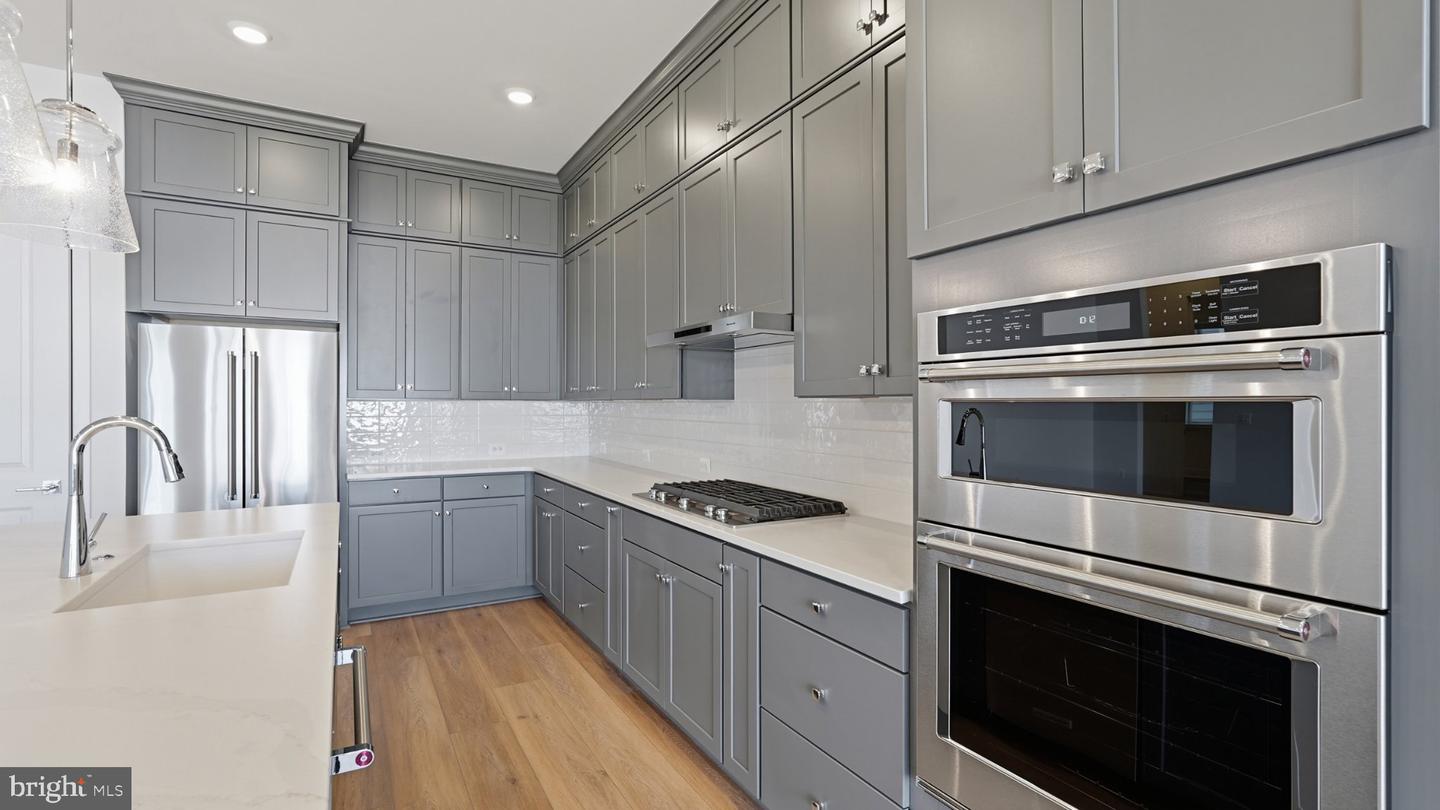 15022 Passion Ln Property Photo 9