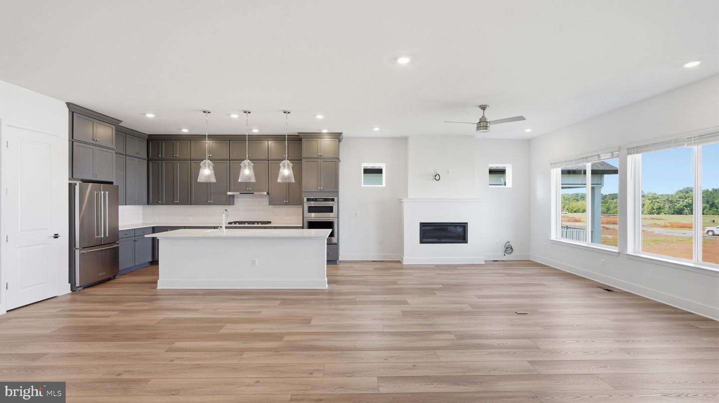15022 Passion Ln Property Photo 13