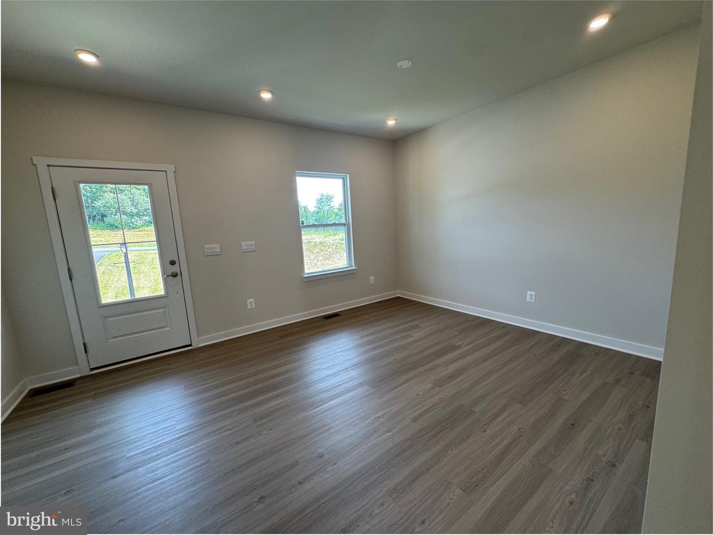 9076 Bell Mare Ln Property Photo 3