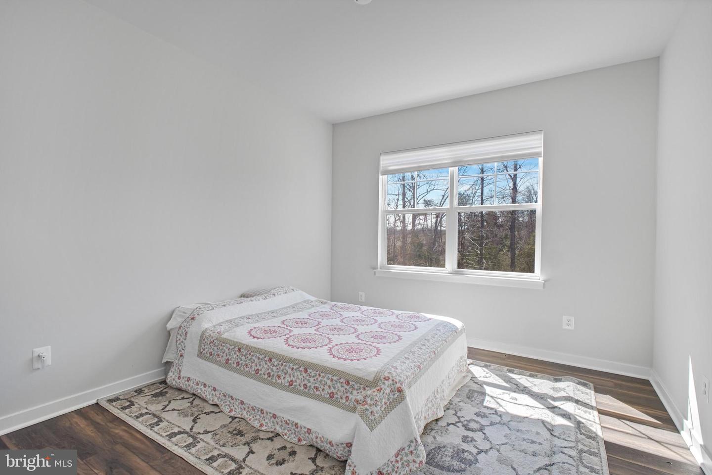 2094 Whithorn Hill Property Photo 18