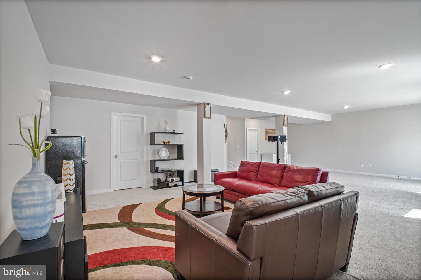 2094 Whithorn Hill Property Photo 25