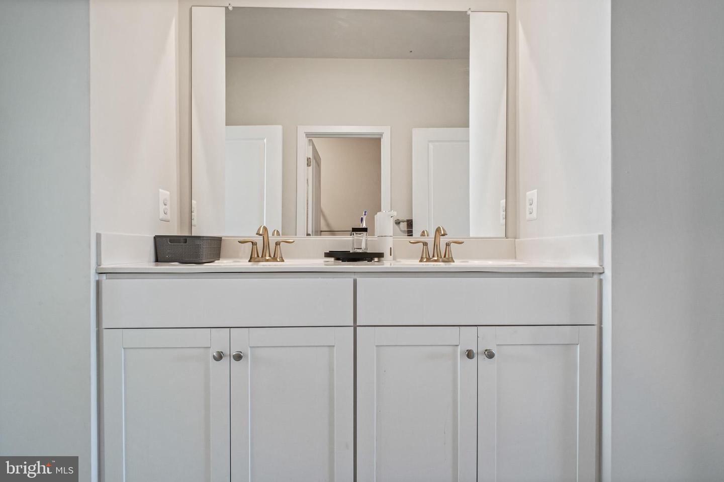 2094 Whithorn Hill Property Photo 43