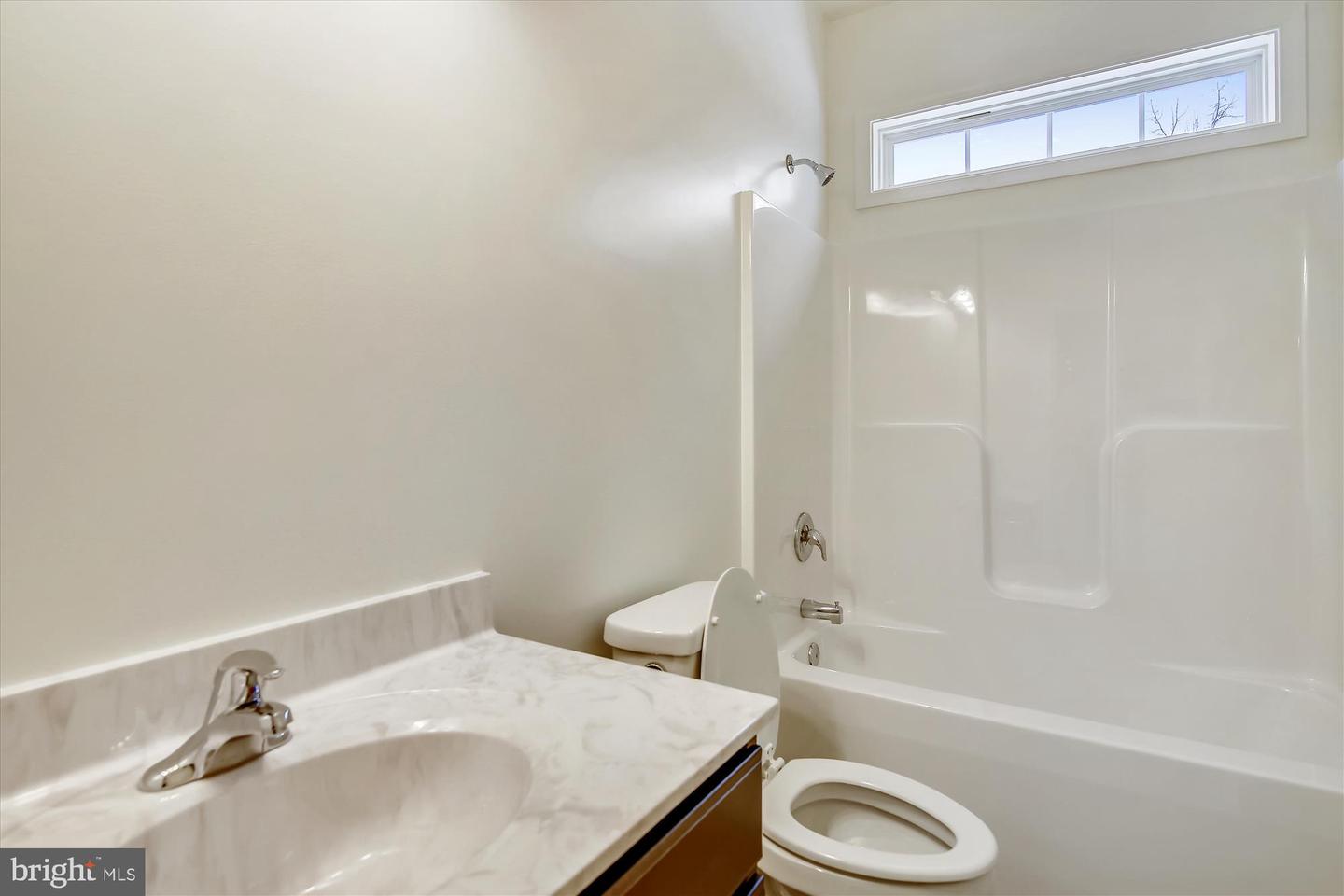 27188 Hoopers Run Ln Property Photo 14