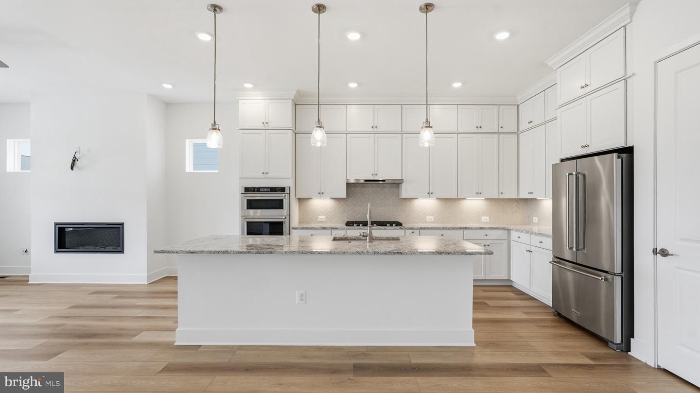 15031 Passion Ln Property Photo 10