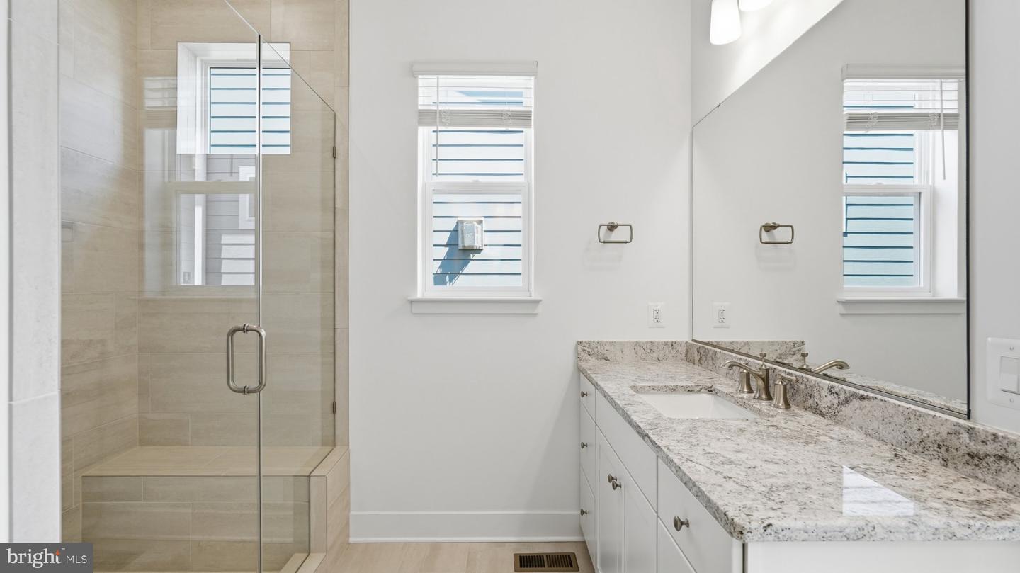15031 Passion Ln Property Photo 19