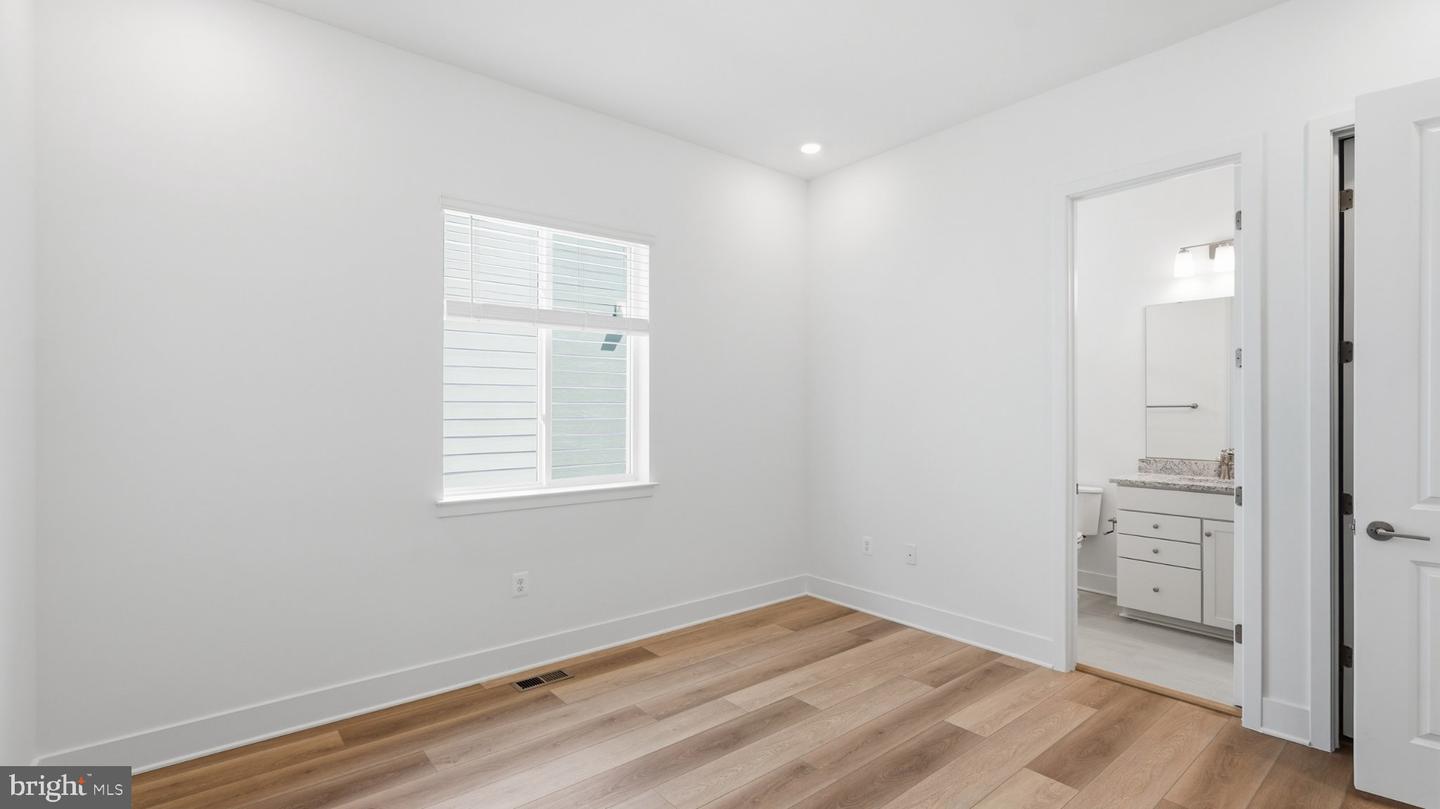 15031 Passion Ln Property Photo 24